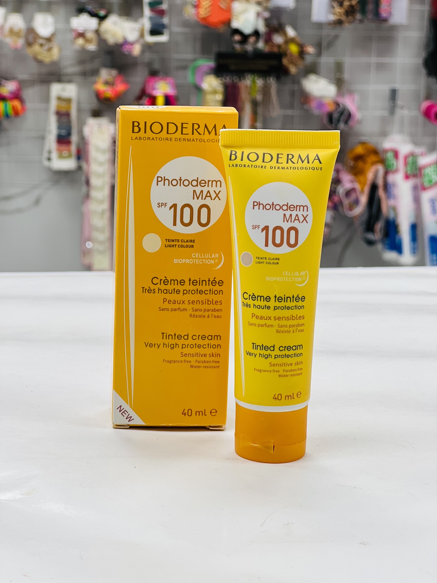 ضدآفتاب رنگی بیودرما مناسب انواع پوست 40میلی لیترSPf100
