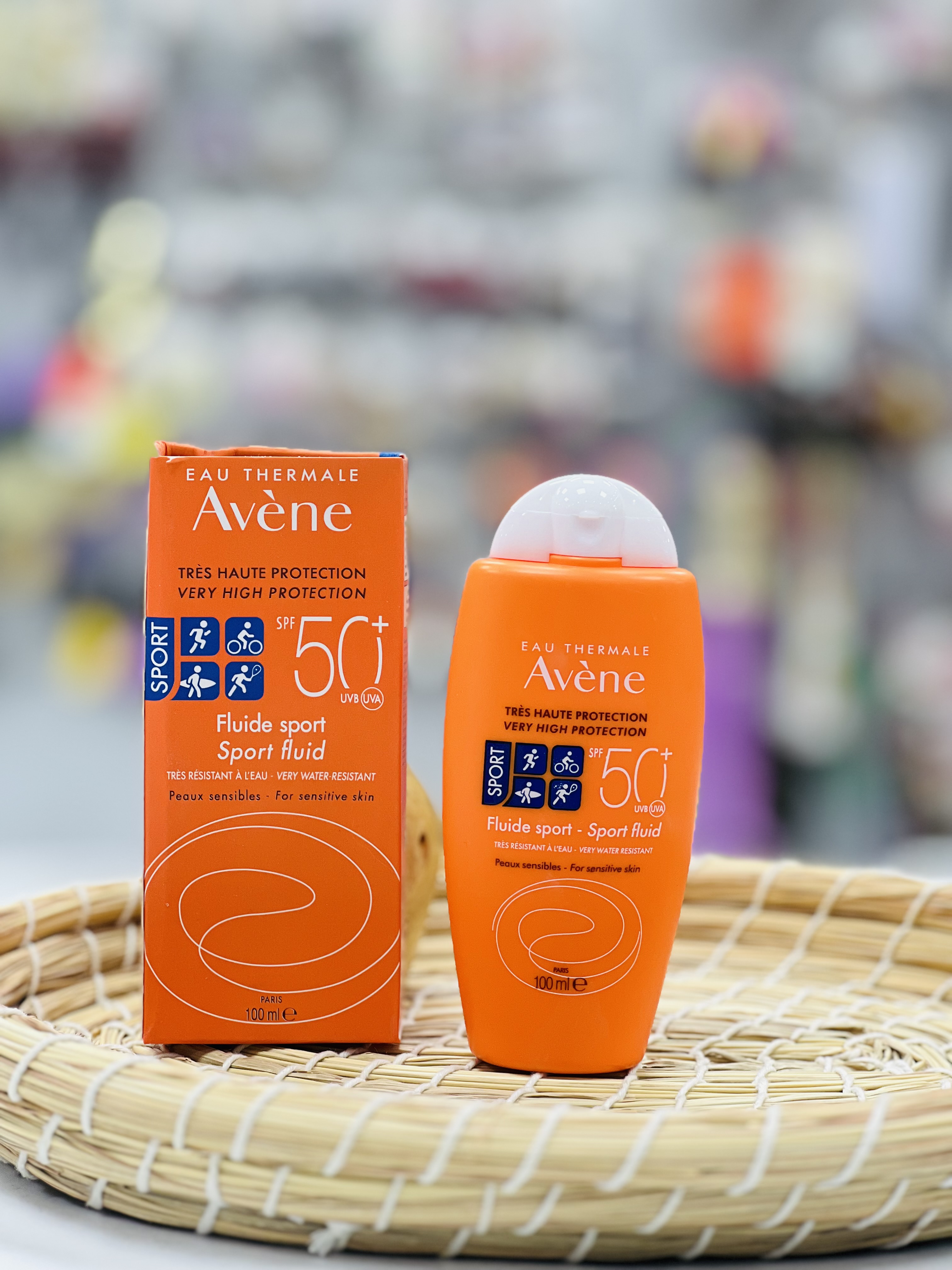 ضدآفتاب اون spf50بی رنگ مخصوص انواع پوست
