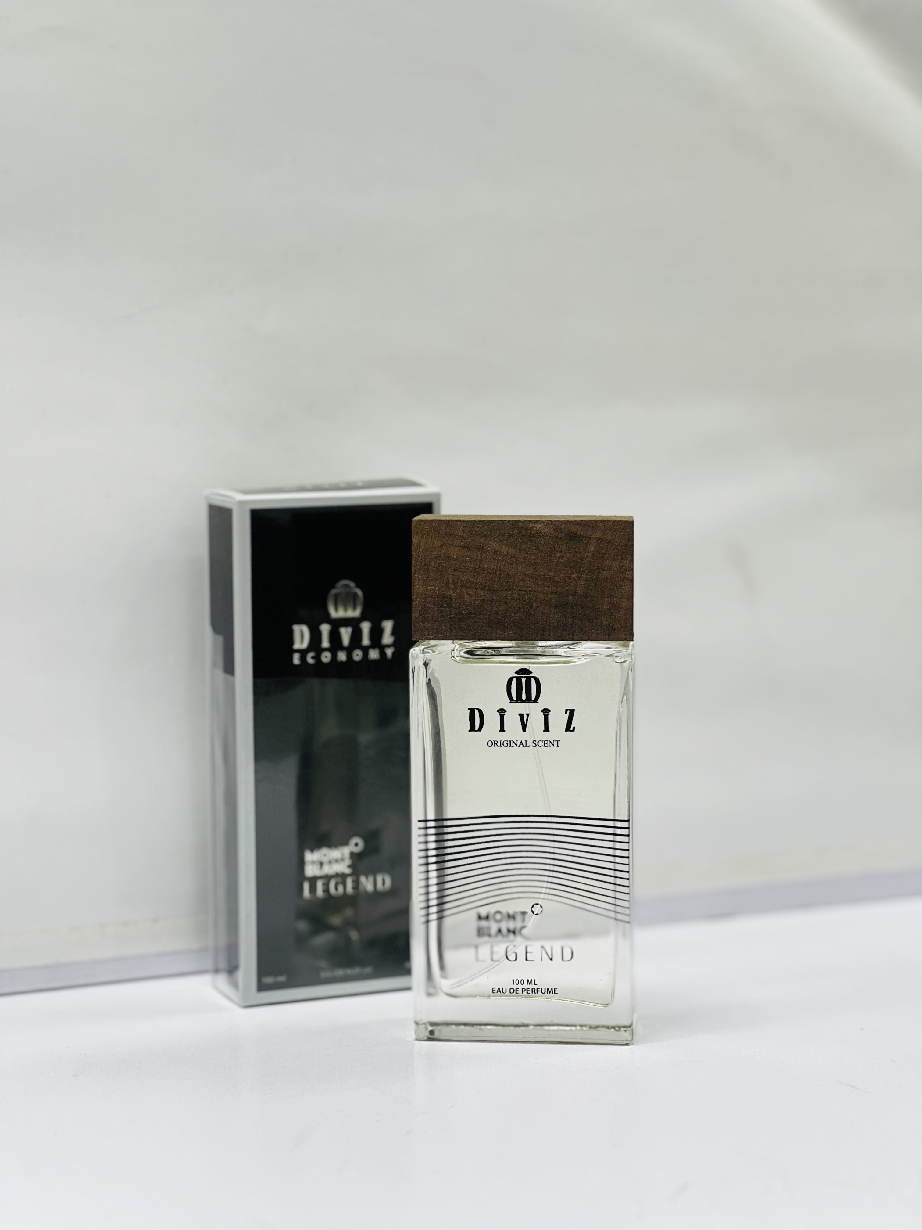 ادوپرفیوم مردانه دیوایز رایحه لجند.Mont black حجم ۱۰۰میلی لیتر